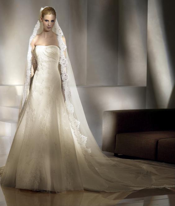 Not sure how formal my wedding is? lol :  wedding Portalfront