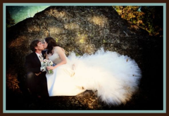 show off your ruffle  wedding dress!!!!!!!!!!!! :  wedding Thankyou2Borders