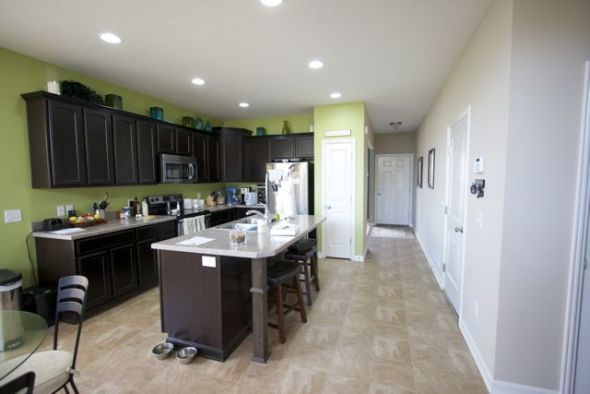 what color is your kitchen? :  wedding IMG 2238