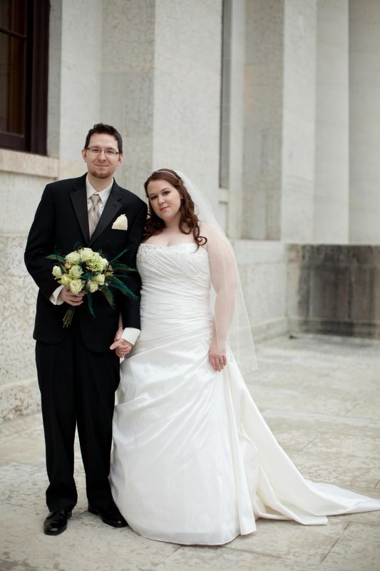 Did you hang a large wedding picture in your home? :  wedding K0189
