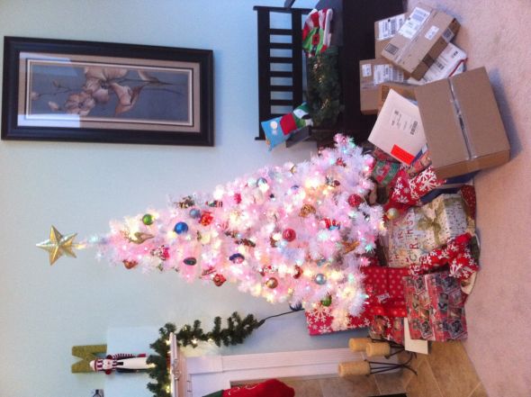 Do you gift your pets? :  wedding Tree