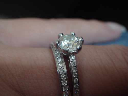 Any low profile rings? :  wedding engagement rings wedding band DSC02212