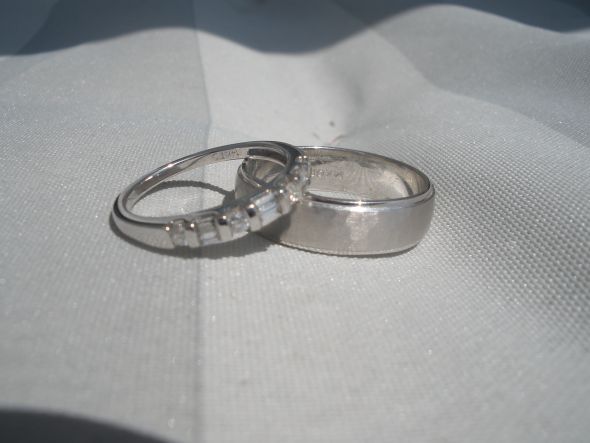 What does your GUY'S ring look like?? :  wedding Wedding Bands