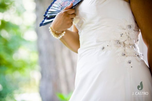 Any ladies alter their dresses to make it look different? : wedding 279242 10150239903000683 77758535682 7791539 3175641 O