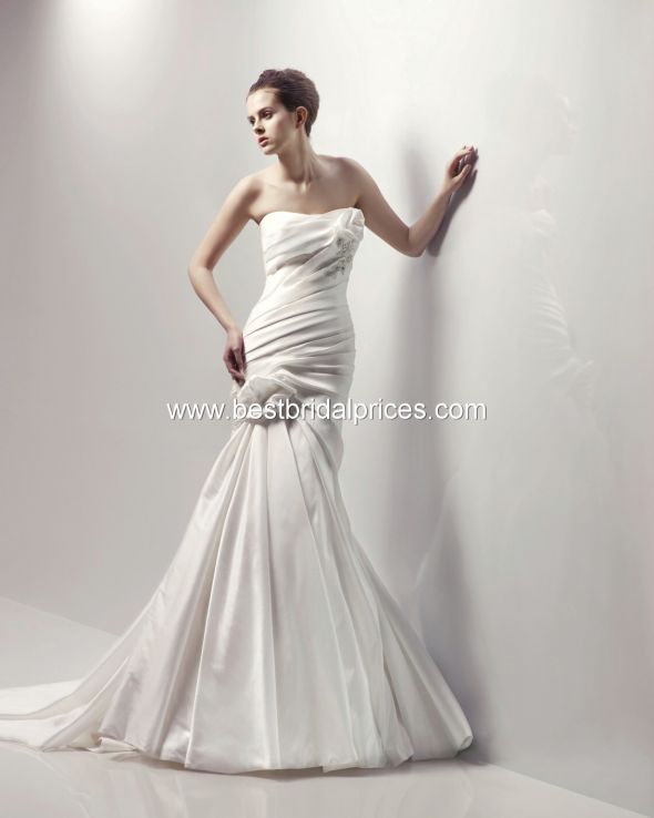 My mom is insane - what to do? :  wedding Blue Enzoani Cayenne