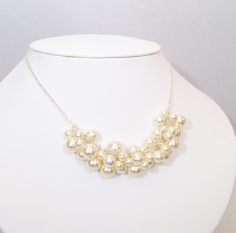 Do all the pieces of jewelry have to match? :  wedding Georgia Cluster Necklace