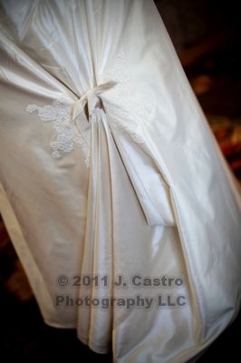 Any ladies alter their dresses to make it look different? : wedding Gettingready 20