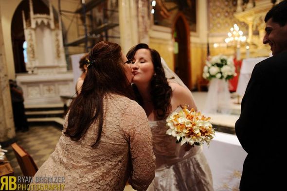 NYC Bees - Share your vendors! : wedding 37150 448393113521 6503288521 5224927 442114 N