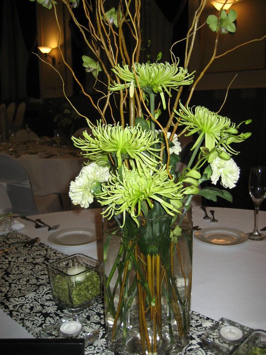 Im Hitched!!! :  wedding green white damask bride groom flowers centerpieces married pictures wedding dress 60581 859589922862 12108285 46894369 6559599 N