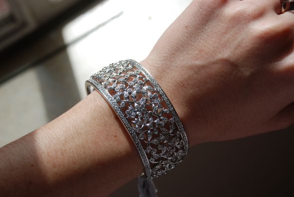 post your wedding jewelry!!! :  wedding Bracelet
