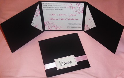 Need the Bees help with invitations :  wedding LI