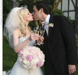 Show Off Your Bouquet Inspiration! :  wedding VIP2