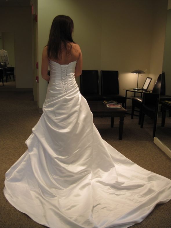 Maggie Sottero, style Carrie :  wedding Dress2
