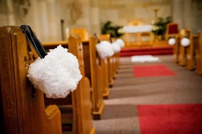 Longggggg Church? How are you decorating the pews? : wedding Flower