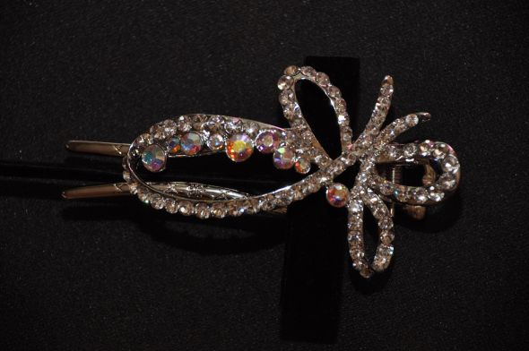 Swarovski Hair Claws... $35 Per Piece! :  wedding swarovski hair clips budget DSC 0390