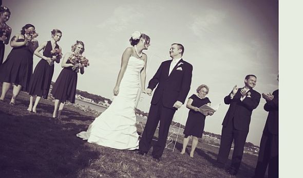 What's the 1 picture you feel completely captured the emotion of your day? :  wedding Gaze