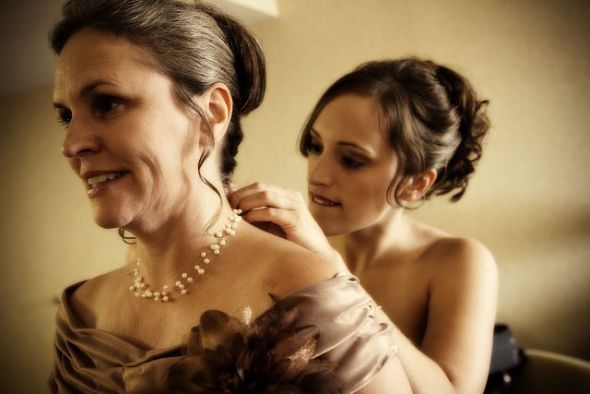What are your ten favorite pro photos that express your day? : wedding Mom