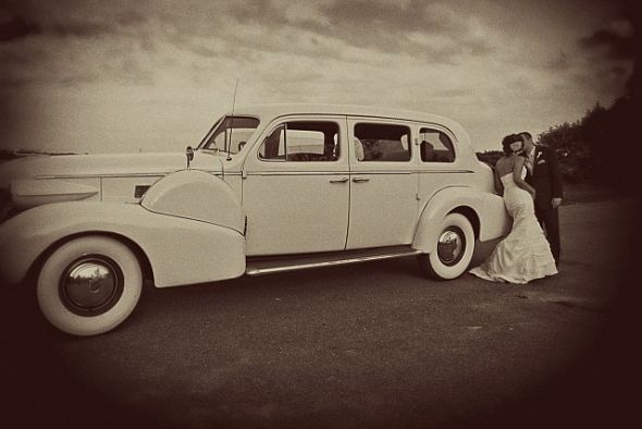 What are your ten favorite pro photos that express your day? : wedding Vintage
