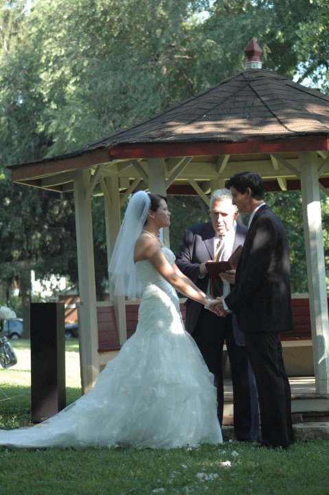 Maggie Sottero! anyone wearing one of her dresses? :  wedding Poppy2