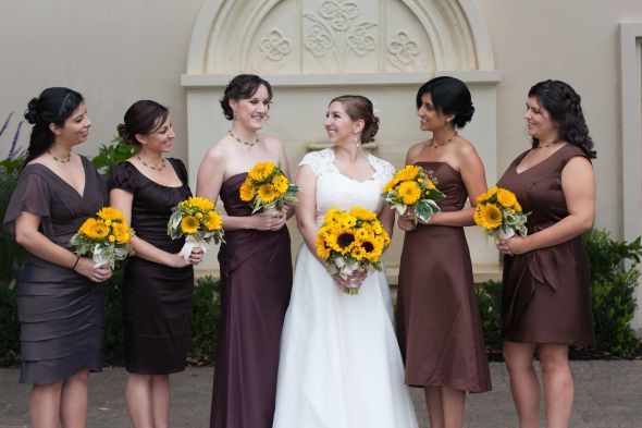 Mix-Matched Bridesmaid Dress vs. Matching? : wedding Girls