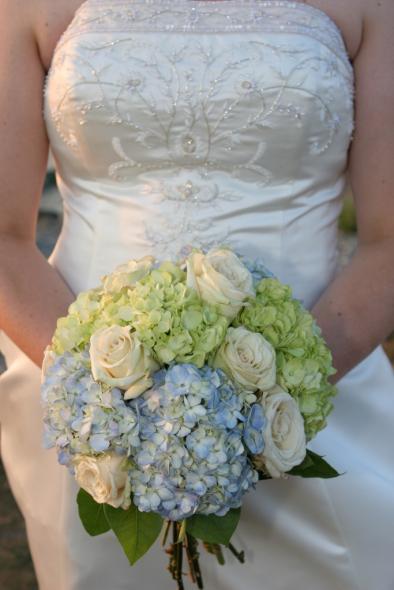 A Rosemary and Thyme Cream Rose Bouquet: