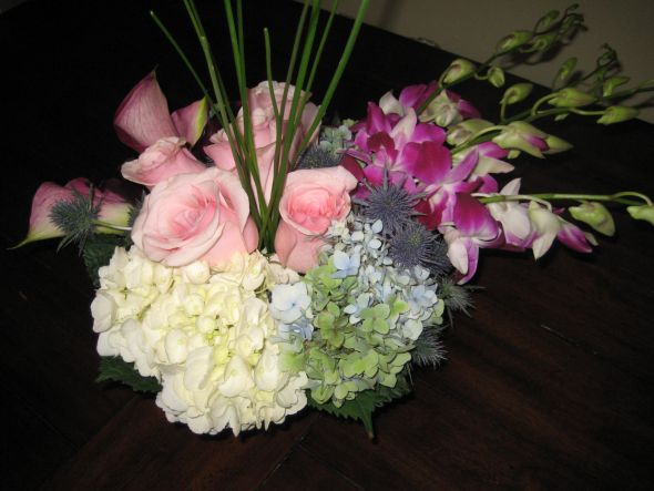 Unique Flower Assortment :  wedding flowers centerpiece rose orchid calla lily hydrangea IMG 3814