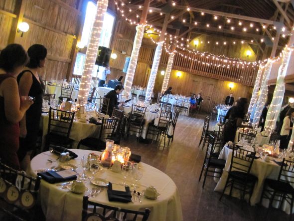 C'mon CT brides! Let's liven up our local board!! :  wedding connecticut middletown wadsworth IMG 1922