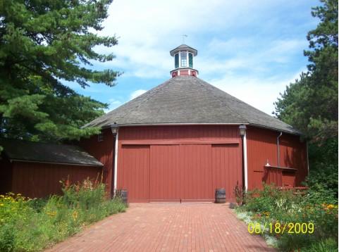Schlitz Audubon Nature Center? (Calling all Wisco Bees!) :  wedding wisconsin schlitz audubon Clausing