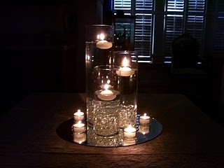 Charger plates :  wedding Centerpieces