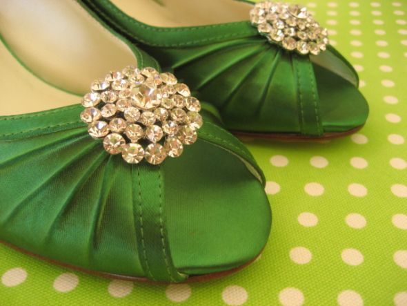 Green shoed brides- How's your search going? : wedding Green Wedding Shoes2