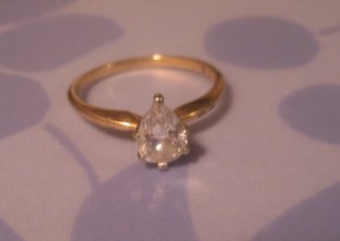 [Poll] Is it okay to have space between E-ring and wedding band? :  wedding engagement ring wedding band space E Ring 2