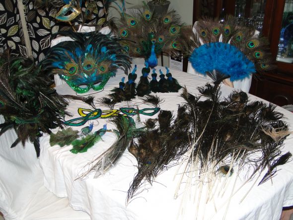 Peacock feather lot wedding teal blue navy green purple silver cake 