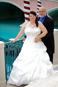40yr old bride, dress ideas desperately needed! :  wedding Gondola Background