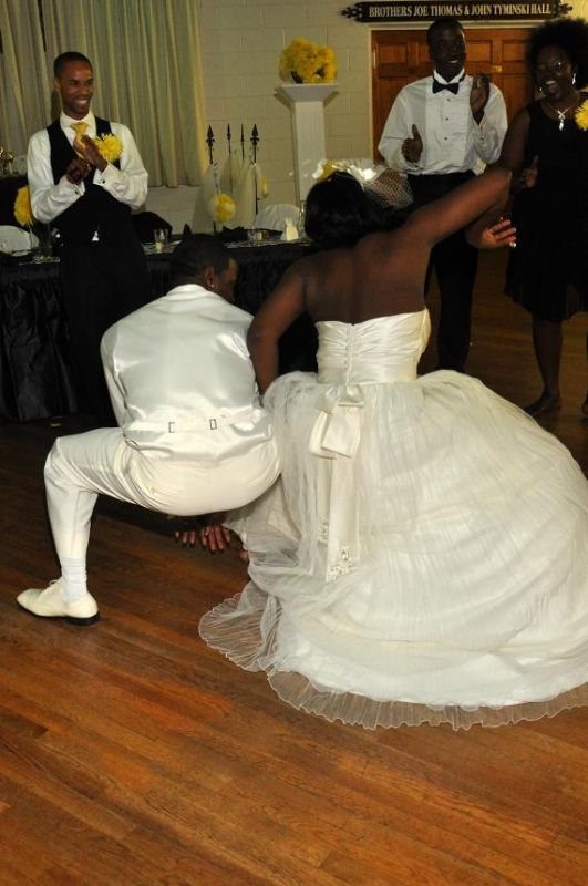 JamaicaBride's SISTER got married...9/18/2010 (photo heavy) : wedding BrideandGroomGetLow