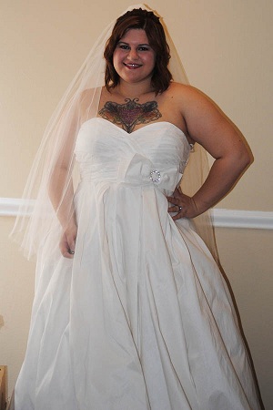 My dress that you've seen 1000 times on other brides (Pic heavy!) :  wedding DSC 0353resized