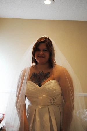 My dress that you've seen 1000 times on other brides (Pic heavy!) :  wedding DSC 0364resized