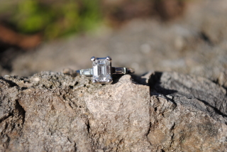 Ring Thread with a Twist! Please Help! :  wedding rings 352rres