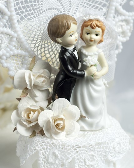 Show me some vintage-y cake toppers! :  wedding cake topper vintage 1940s 1 retro nontraditional Il 430xN.170938655
