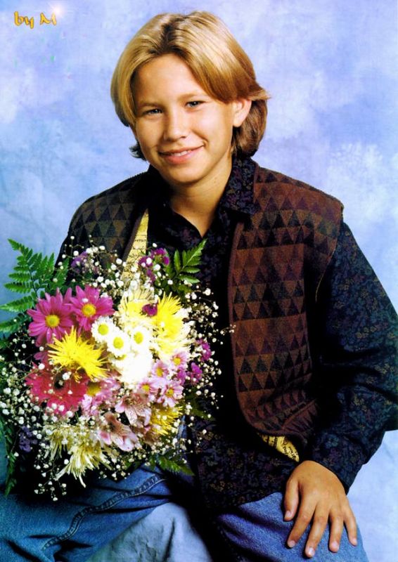Who'd your biggest crush from a TV show? :  wedding tv characters Jonathan Taylor Thomas