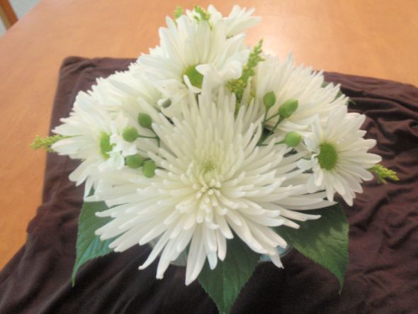 I still can't decide on centerpieces, how about this mock-up? :  wedding centerpieces reception green brown fern lime fuji kermit mums hypericum white spider White Fuji Mum Centerpiece