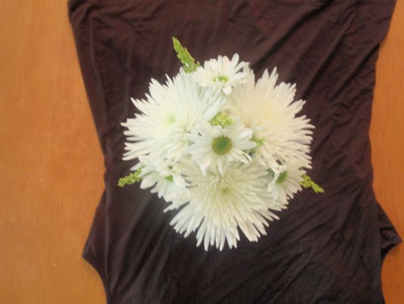 I still can't decide on centerpieces, how about this mock-up? :  wedding centerpieces reception green brown fern lime fuji kermit mums hypericum white spider White Spider Mum Centerpieces