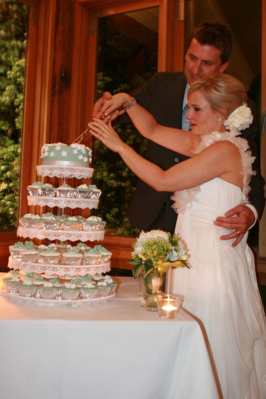 Our professional pics are in (Very Pic Heavy) :  wedding IMG 0774
