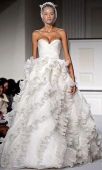 Just for fun...Your swing and a miss dress :  wedding Oscar20de20la20Renta20spring20200920bridal Preview