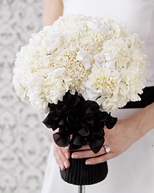 Inexpensive Flowers :  wedding Carnations