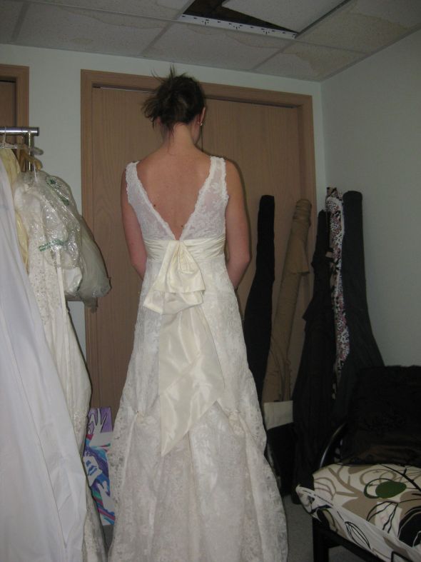 Bow or no Bow... That is the question... :  wedding IMG 1628 Reduced