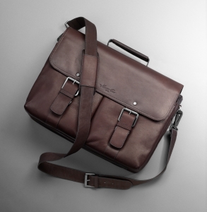 What is/was Your Wedding Gift to the Groom? : wedding grooms gift 1 wedding gift groom gift present wedding day getting ready Kennethcole