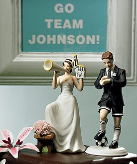 Show your cake toppers! :  wedding 1FanCheeringBrideHockeyGroomWeddingCakeTopperSet