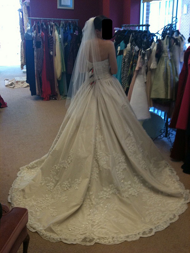 Cold Feet - UPDATE thread : wedding dress dilemma dress regret 4243744188 Ed696e9d4d
