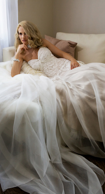 Let's play dress-up. If you were having a beach + backyard + vintagey wedding... : wedding Mgm Web Back
