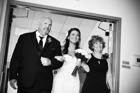 Married Bees, did you cry coming down the isle? : wedding 60836 516475218904 154300661 30649783 1725761 N